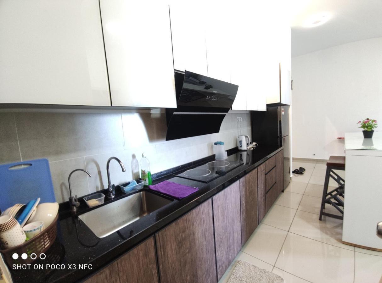 Atlantis Homestay Pool View 1210 Malacca エクステリア 写真