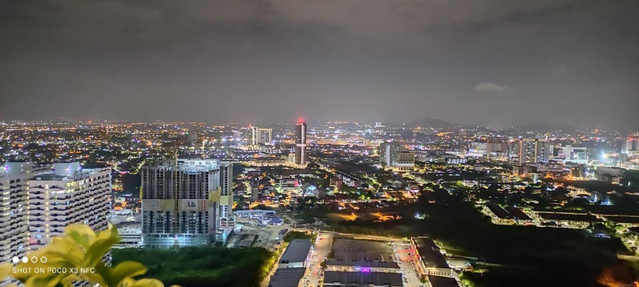 Atlantis Homestay Pool View 1210 Malacca エクステリア 写真