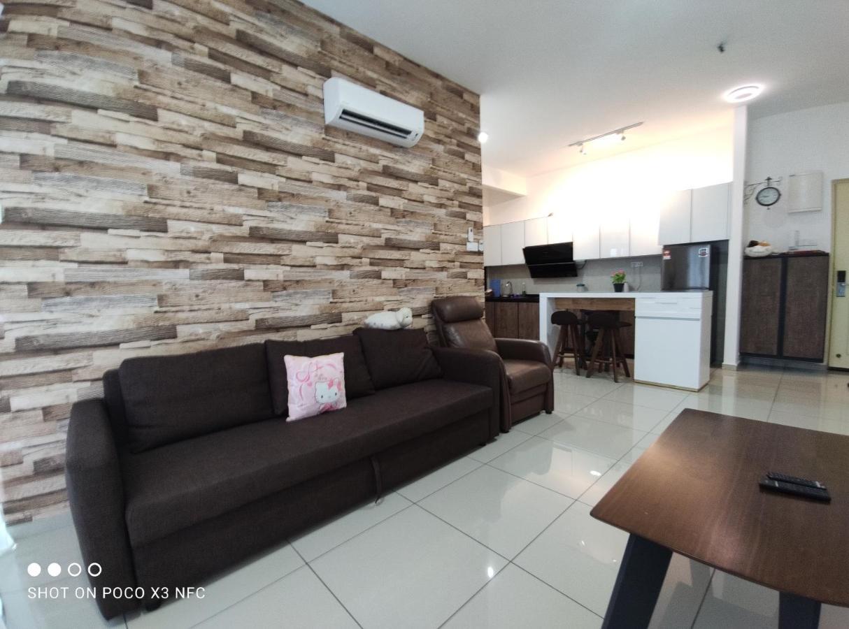 Atlantis Homestay Pool View 1210 Malacca エクステリア 写真
