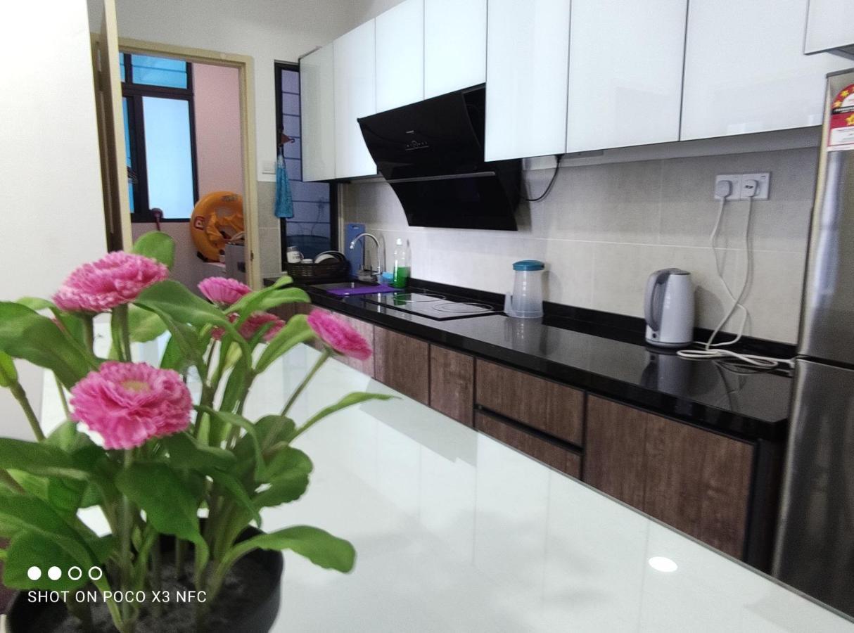 Atlantis Homestay Pool View 1210 Malacca エクステリア 写真
